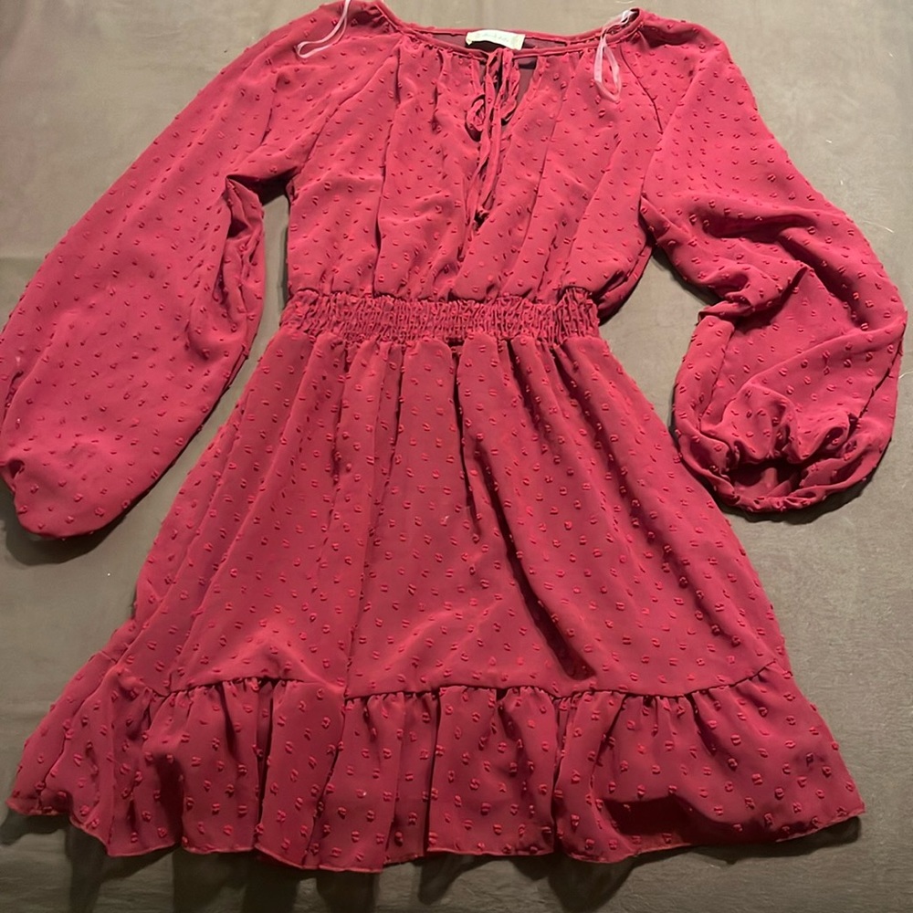 Alter’d State Red lined dress gathered wrist and waist.